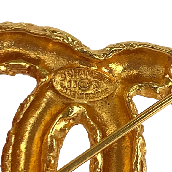 Chanel Chanel Vintage Gold Metal Brooch Metal Brooch - Picture 3 of 6